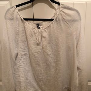 H&M Loose Fitting White Thin Long Sleeve